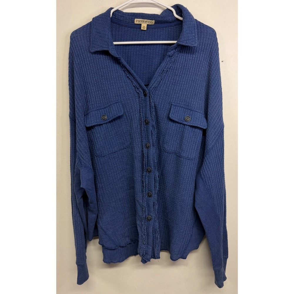 Frye and Co Womens 1X Blue Waffle Knit Button Down Cardigan Shacket Raw Edge